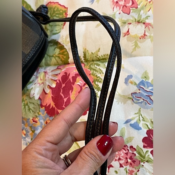 💵SOLD💵Authentic Fendi Pequin Canvas Crossbody Handbag - Picture 14 of 16